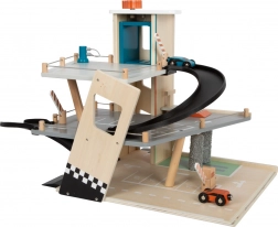 Small Foot Holz-Rennparkplatz