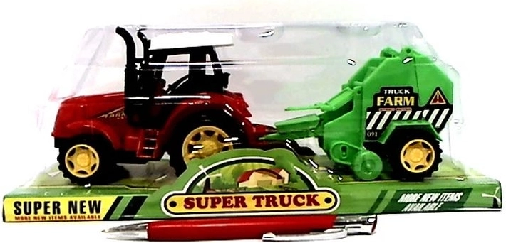 Traktor mit angebauter Landmaschine