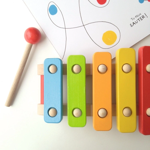 Holzxylophon mit 5 Tönen