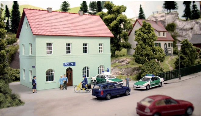 Polizeistation PIKO Hobby H0