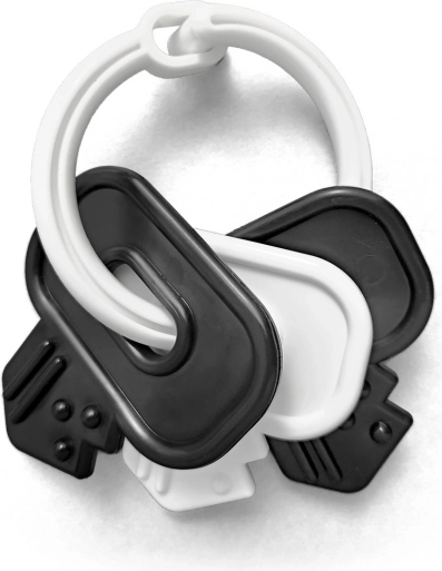 Schwarz-weiße rasselnde Schlüssel für Babys