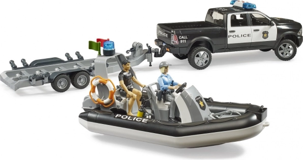 BRUDER Polizei-Pick-up RAM mit Boot und zwei Figuren