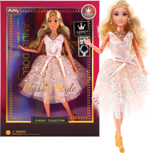 Modische Puppe in hellrosa Cocktailkleid