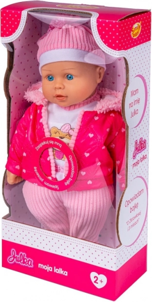 Sprechende Puppe Julka im Winteroutfit