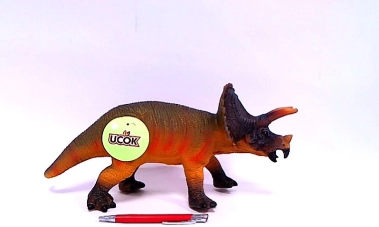 Weicher Triceratops-Dinosaurier mit Sound