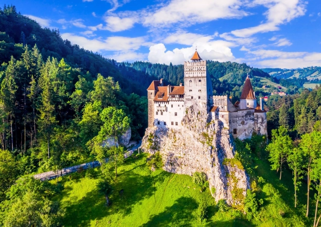 Enjoy Puzzle Schloss Bran im Sommer 1000 Teile