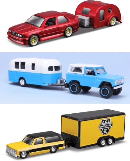 Maisto Design Tow & Go Automodell mit Anhänger 1:64