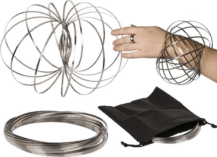 Magischer Ring SPARKYS zur Förderung der Kreativität