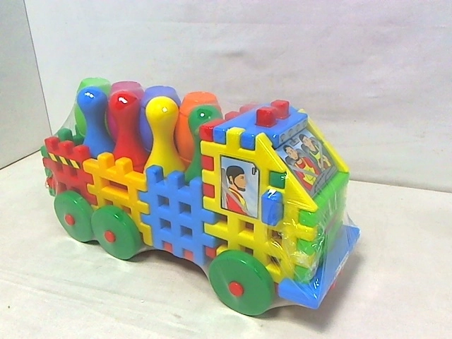 Konstruktionsbausatz – Lastwagen mit Kegeln