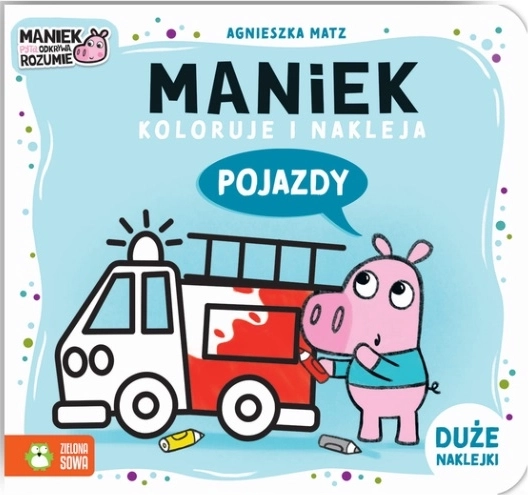 Maniek malt und klebt Fahrzeuge