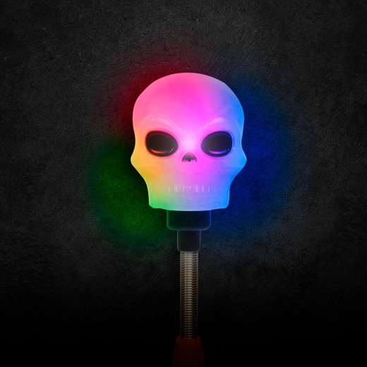 Halloween-LED-Lampe mit Totenkopf an einer Feder