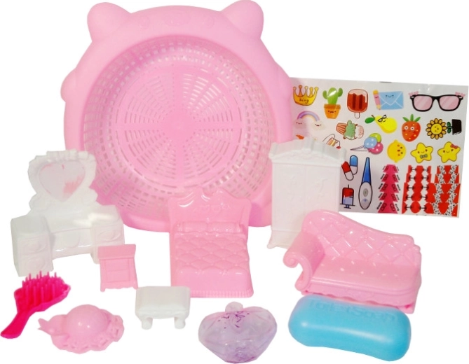 buntes Set mit Kindermöbeln mit Korb und Aufklebern