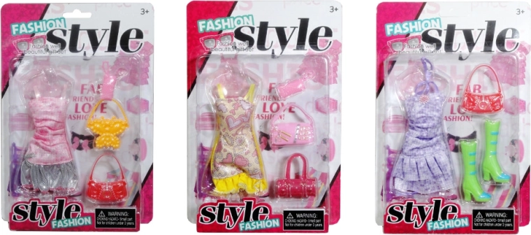 Puppenkleidung mit Accessoires
