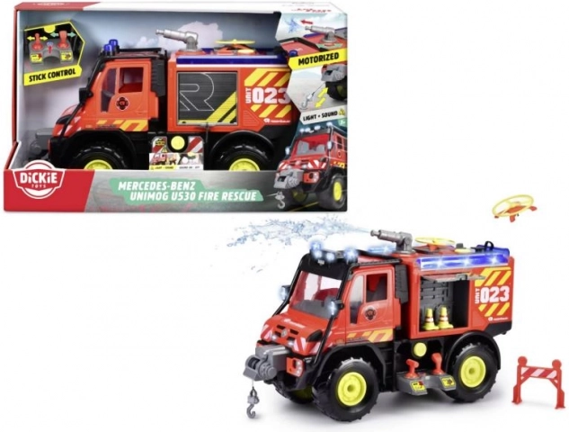 Feuerwehrauto Mercedes-Benz Unimog U530 mit Effekten