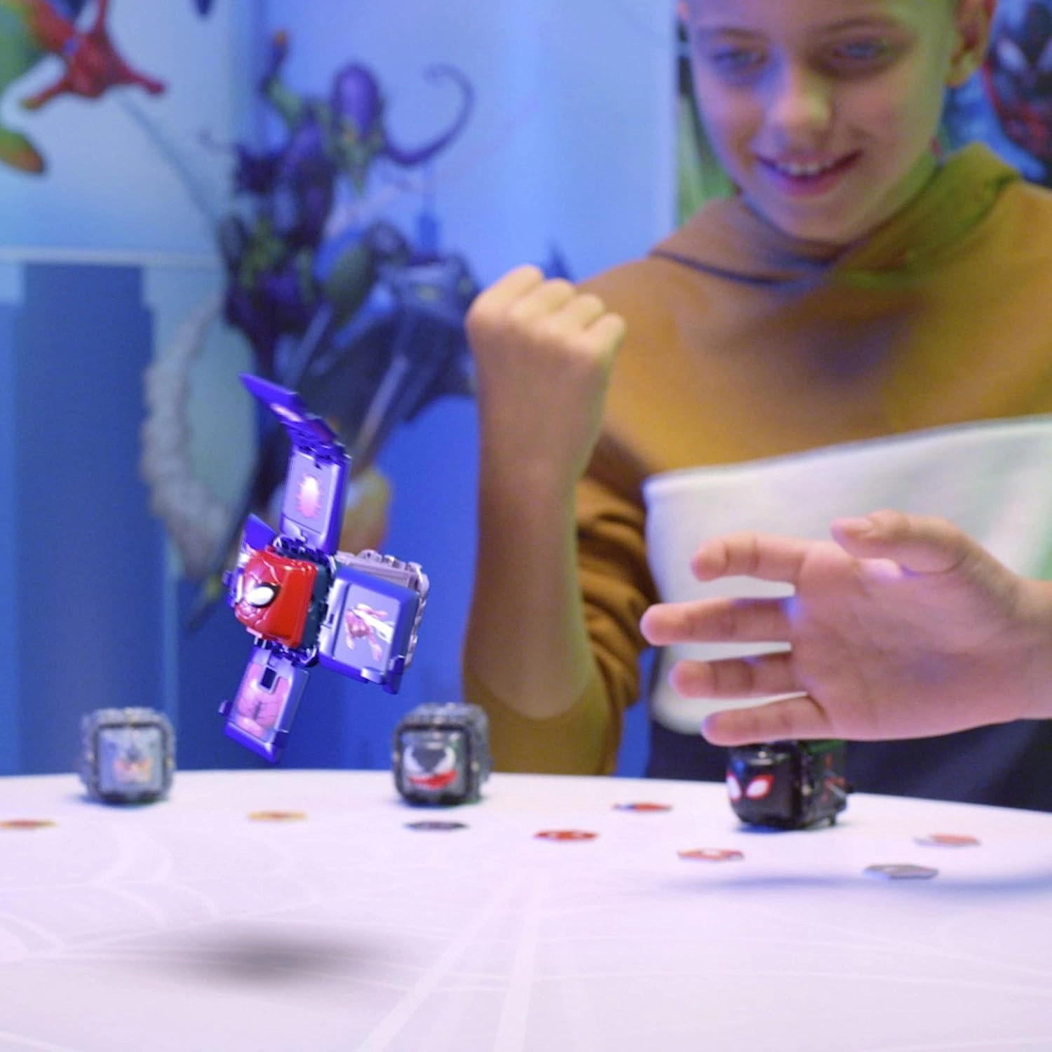 Battle Cubes Marvel Spiderman - Schere Stein Papier Spiel Mit Grüner Kobold & Spider-Gwen