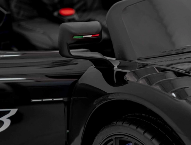 Maserati MC20 GT2 Fahrzeug schwarz