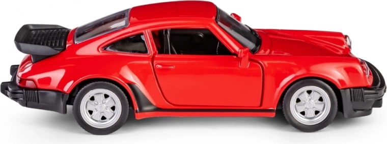 Gummireifen und realistische Ausführung