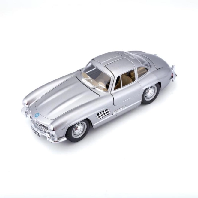 Bburago Mercedes Benz 300SL Modellauto