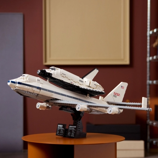 Imposantes Duo: Boeing 747 + NASA Enterprise
