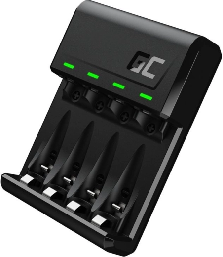 Laden von bis zu 4 Batterien mit LED‑Anzeige