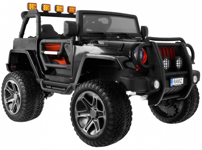 Monster Jeep 4x4 Fahrzeug schwarz