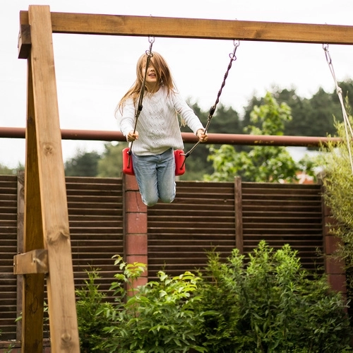Gartenschaukel für Kinder mit Seilen