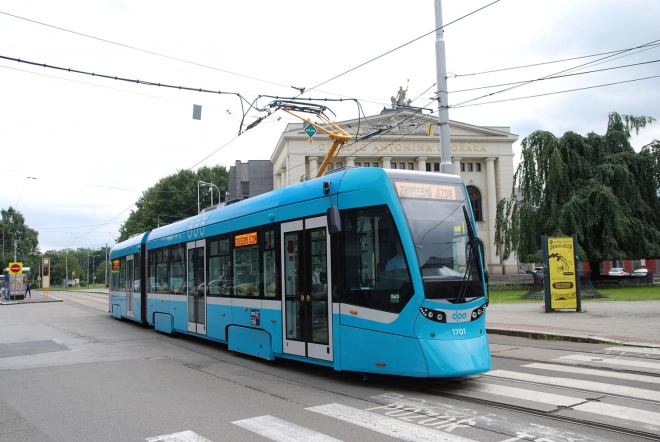 Moderne Straßenbahn Ostrava blau 47 cm
