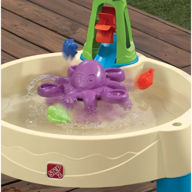 Wasserspiel- und Sandtisch mit Oktopus