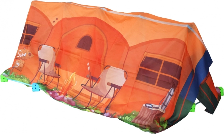 Bedruckte Plane verwandelt den Rahmen in ein Zelt