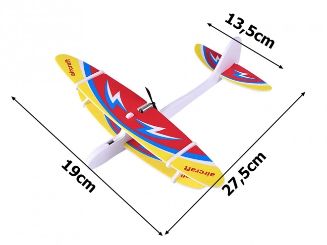 Leichtes Styropor-Flugzeug mit USB-Motor