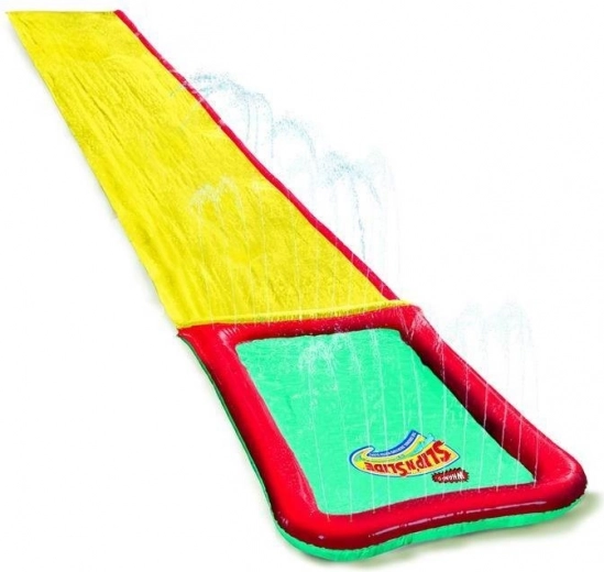 Extralange Bahn für maximalen Rutschspaß