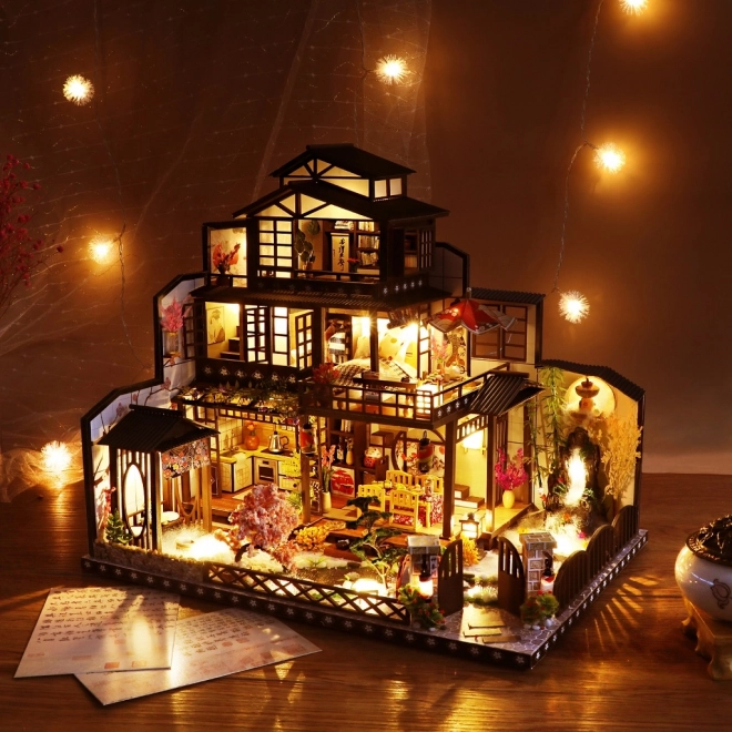 Miniaturhaus Prunkvolle Kirschblütenvilla