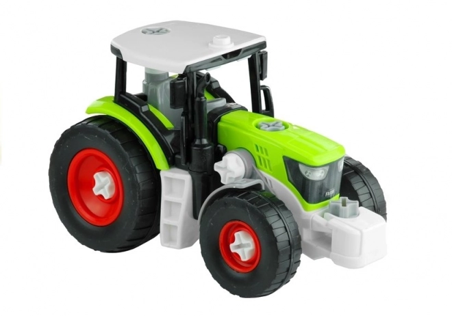 Traktor zum Zerlegen mit Anhänger und Holz