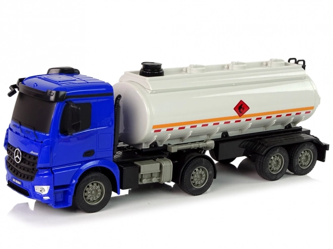 Ferngesteuerter Tanklastwagen Mercedes Arocs Blau 1:26