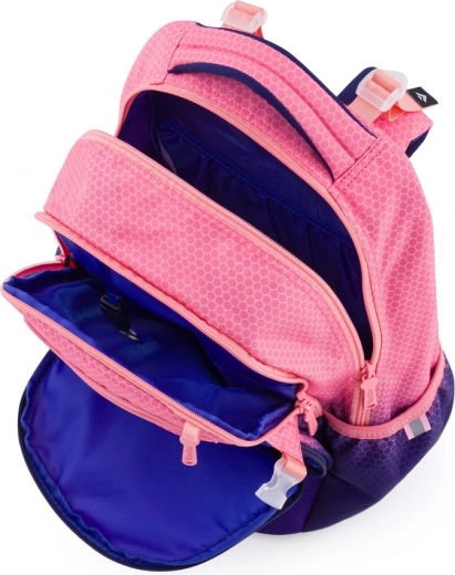 Clever organisiert mit geräumigen Fächern