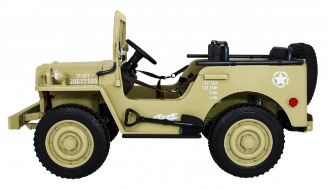 Retro-Militärfahrzeug für Kinder mit 4x4-Antrieb, Platz für 3 und EVA-Reifen