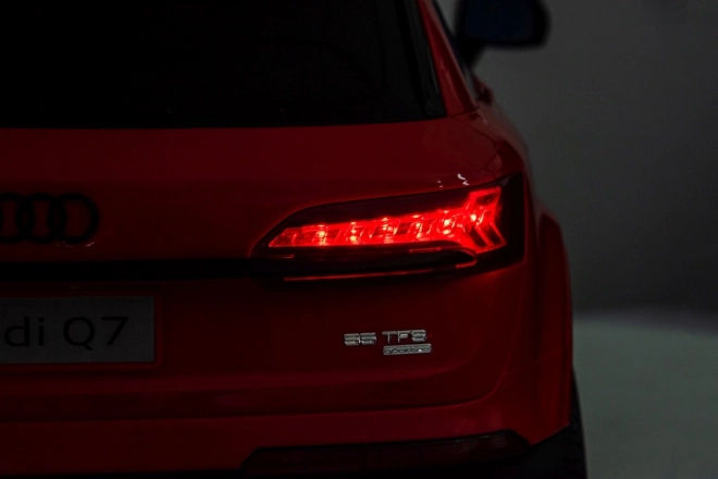 Audi Q7 NEUER LIFT Rot