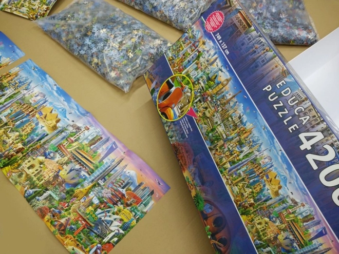 EDUCA Puzzle Die Welt herum 42000 Teile