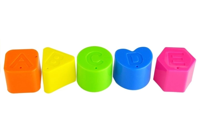 Buchstaben und Farben spielerisch lernen
