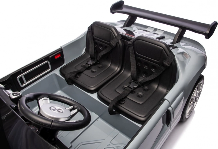 Komfortabler Zweisitzer aus Kunstleder