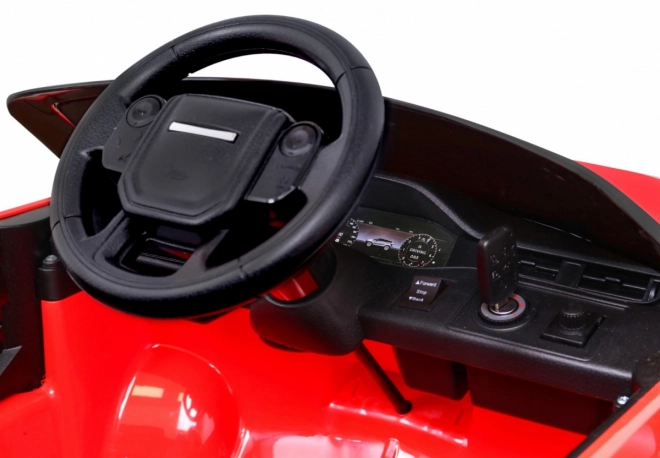 Elektrisches Auto Range Rover Evoque rot