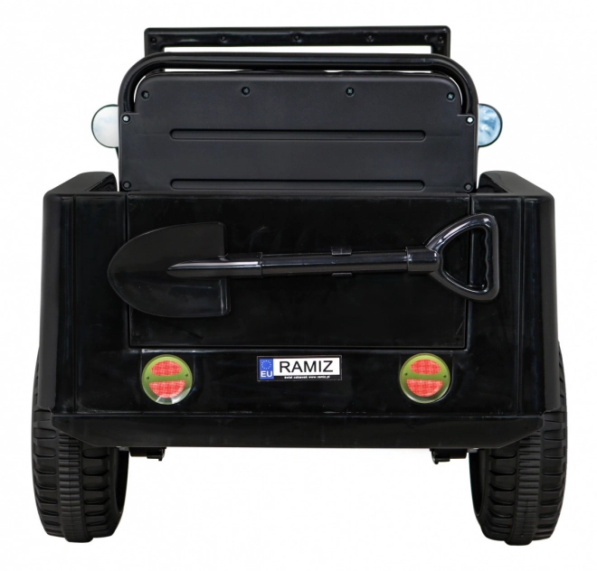 Retro Militärfahrzeug für Kinder schwarz + Allradantrieb 4x4 + Fernbedienung + 2 Gepäckträger + langsamer Start + MP3 LED