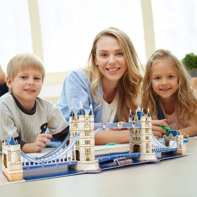 3D Puzzle Tower Bridge