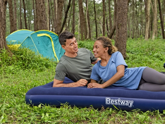 Aufblasbare Matratze für zwei Personen Bestway