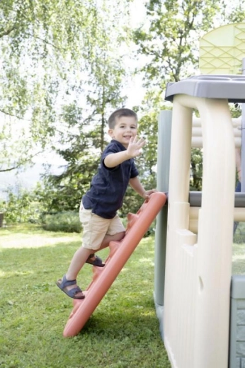 Rutsche und Klettern in einem