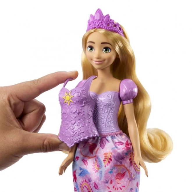 Disney Prinzessin Puppe und Märchenhaftes Ankleiden - Rapunzel