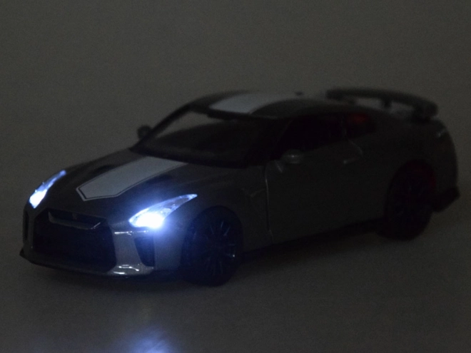 Nissan GT-R Spielzeugauto Metall 1:32 mit Öffnenden Türen und Effekten