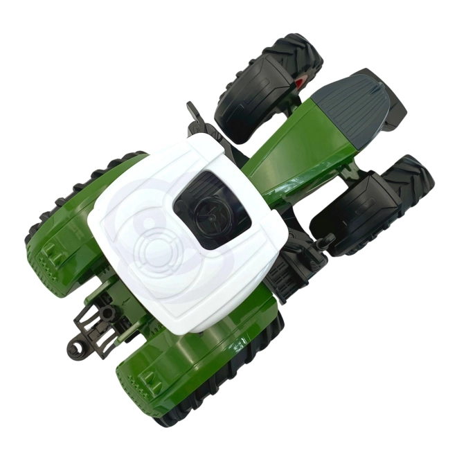 Traktor mit Gummirädern Grün