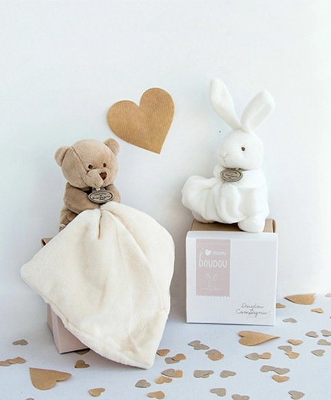 Doudou Geschenkset - Teddybär mit Schmusetuch 10 cm