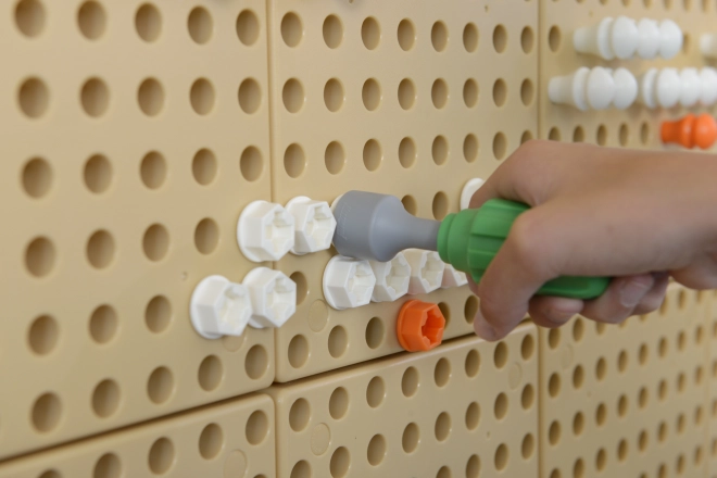 Masterkidz Werkzeugset mit Bohrer und 8 Elementen für die wissenschaftlich-kreative STEM-Tafel